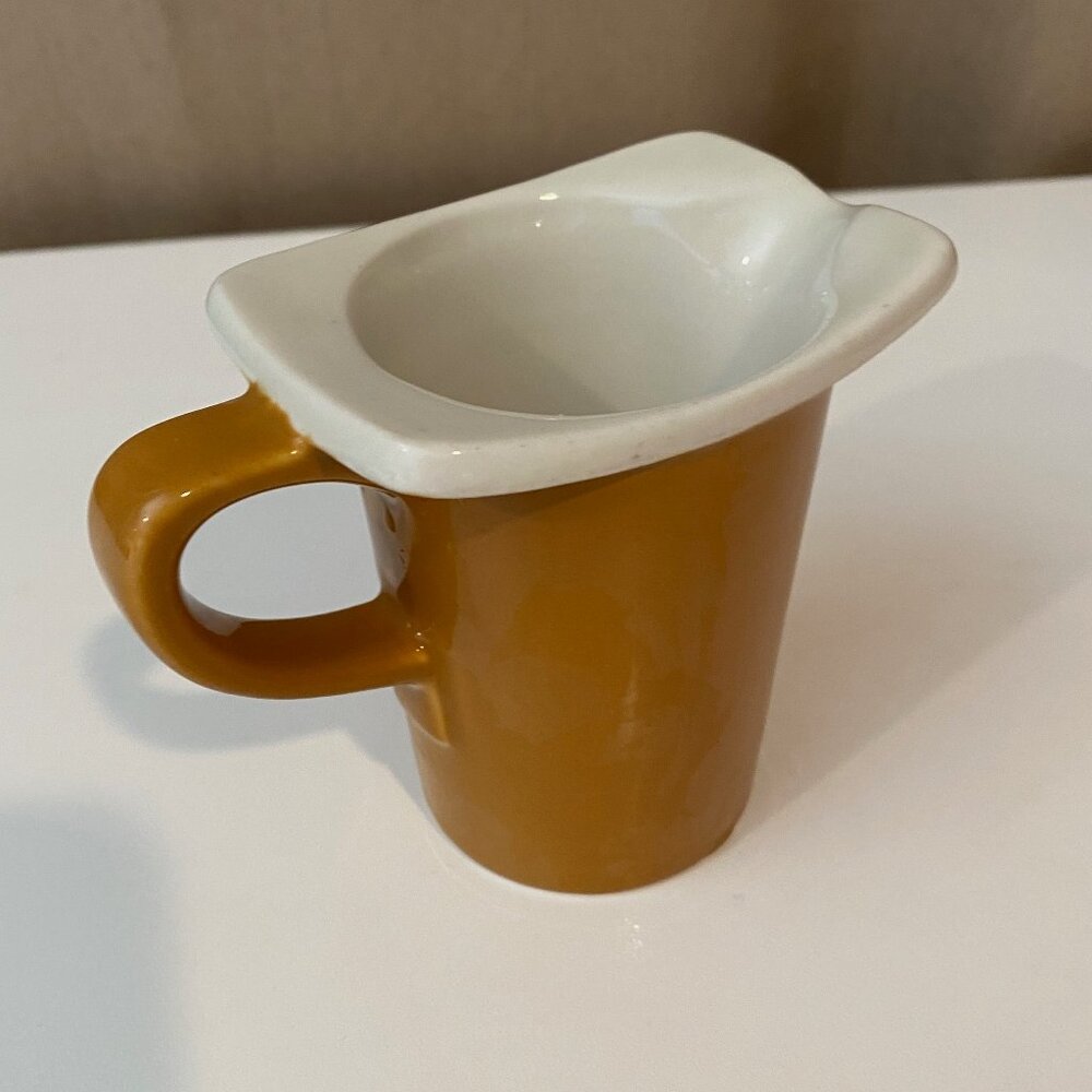 Hall Pottery Brown & White Creamer 1912 Vintage Made in USA 3.5"‎
